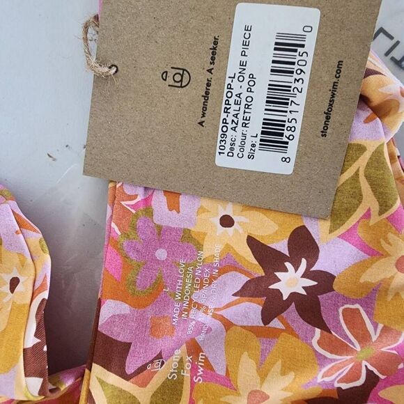 NWT Stone Fox Swim Retro Pop Azalea One-Piece Swimsuit (L) - Picture 8 of 8